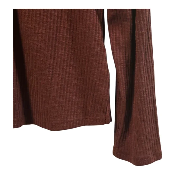 Maurices Heartland Brick Red Ribbed Henley Button Detail Long Sleeve Tee Large - Picture 4 of 8